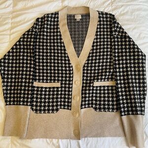 Women's Houndstooth Cardigan